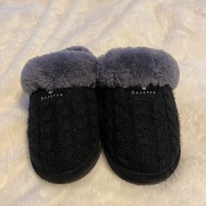 Bear paw cable knit slippers